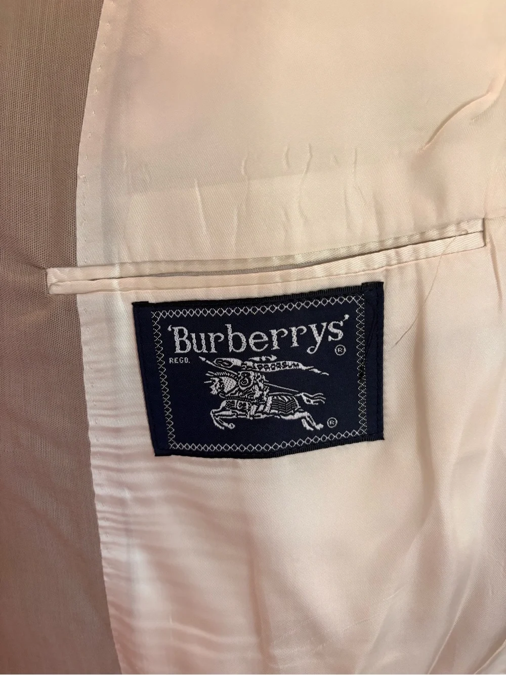 Burberry classic vintage
